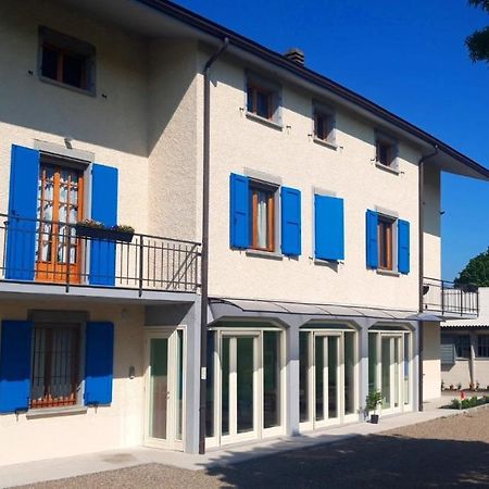 B&B Des Artistes Borzano Esterno foto