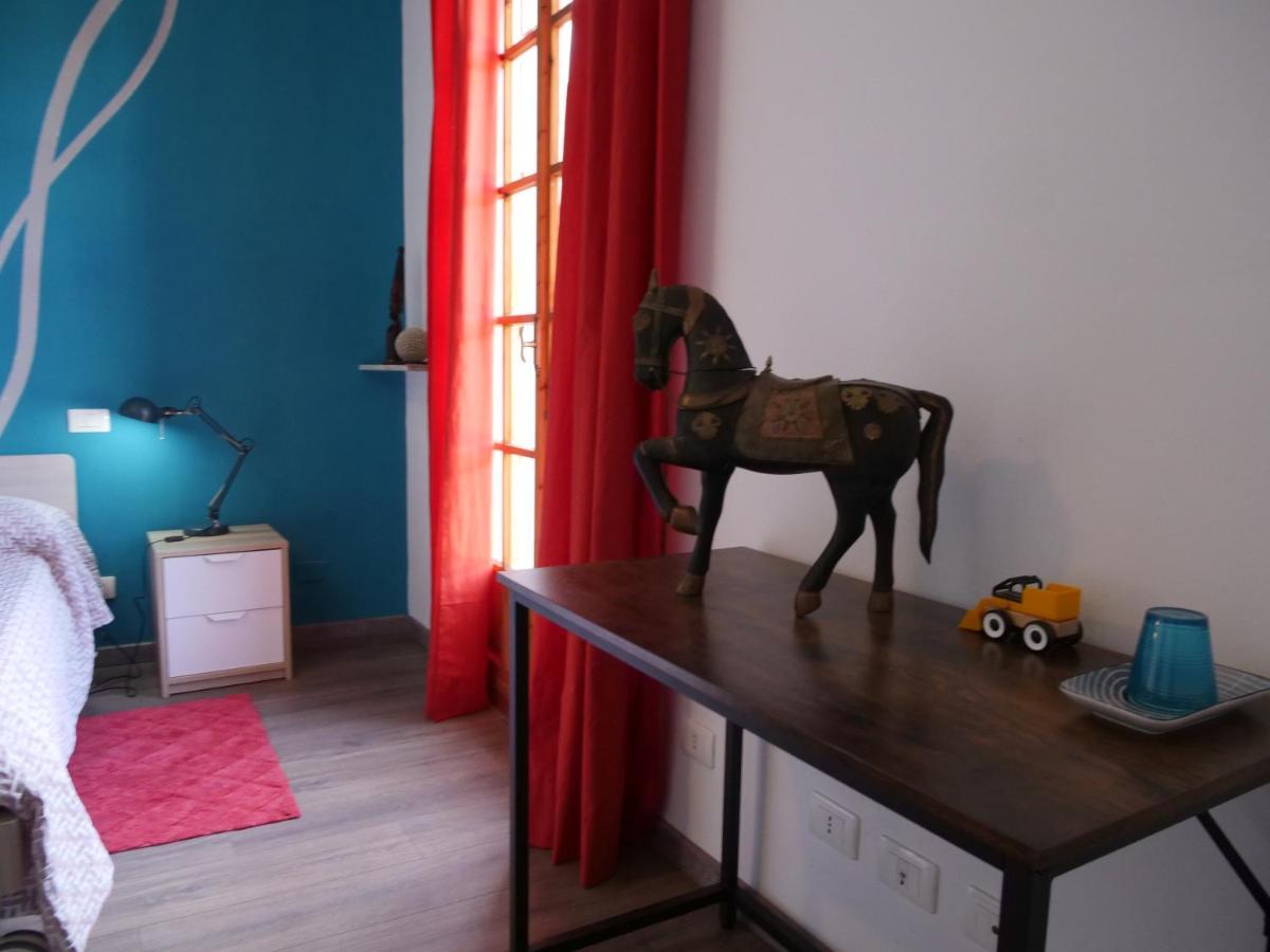 B&B Des Artistes Borzano Esterno foto