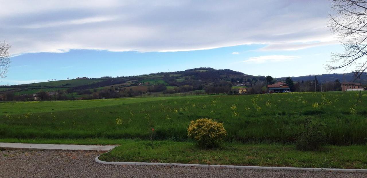 B&B Des Artistes Borzano Esterno foto