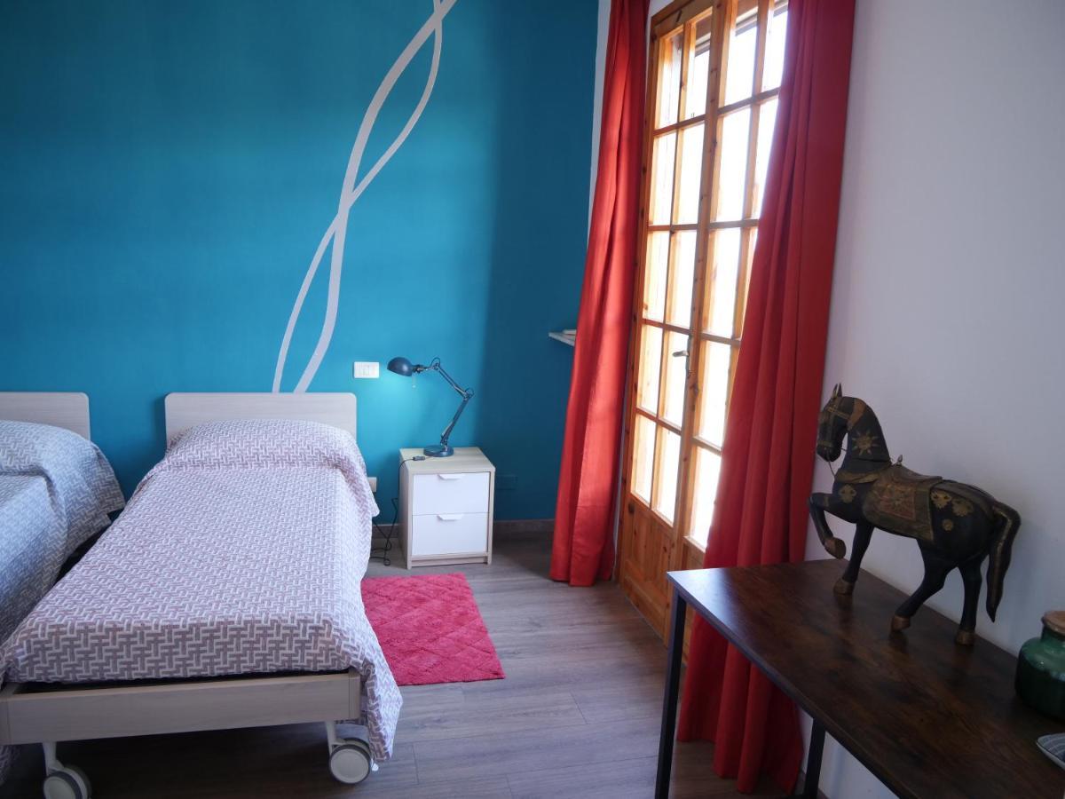 B&B Des Artistes Borzano Esterno foto